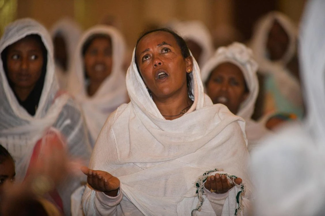 Ethiopia arrests 400 as govt defends response to deadly ethnic violence