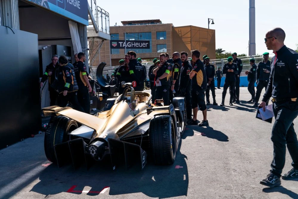 Images of preparations ahead of the Formula E Diriyah E-Prix in Riyadh, Saudi Arabia and action from day one of racing. (Photos: Ziyad Alarfaj)