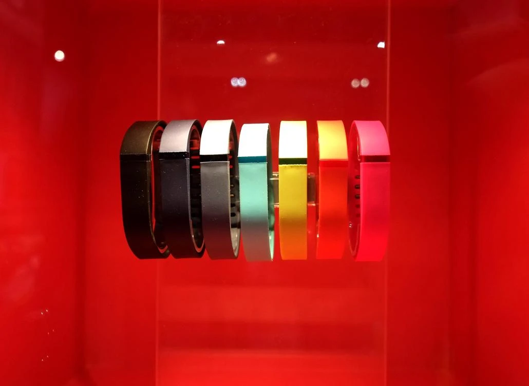 Google buys Fitbit for $2.1B, stepping back into wearables