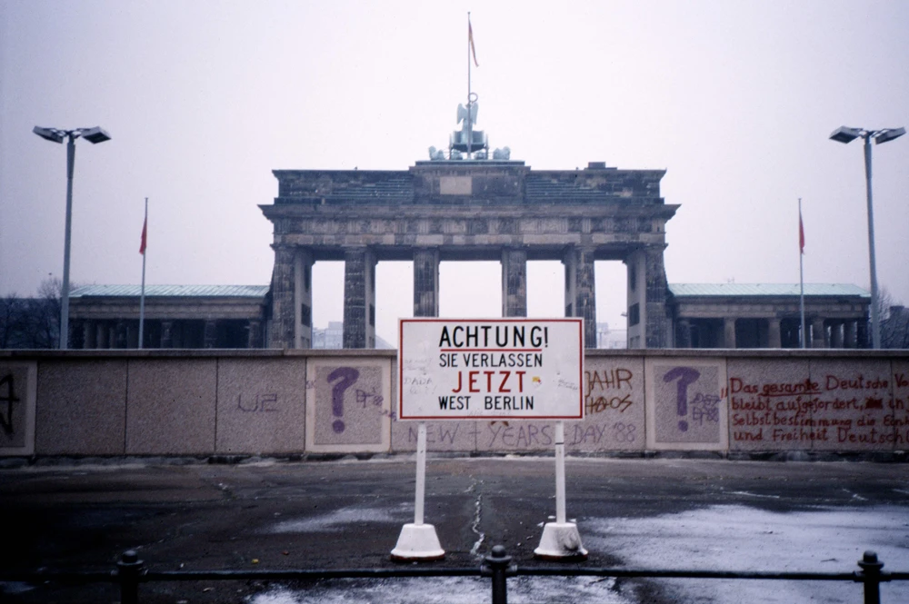 How the fall of the Berlin Wall influenced the Arab world