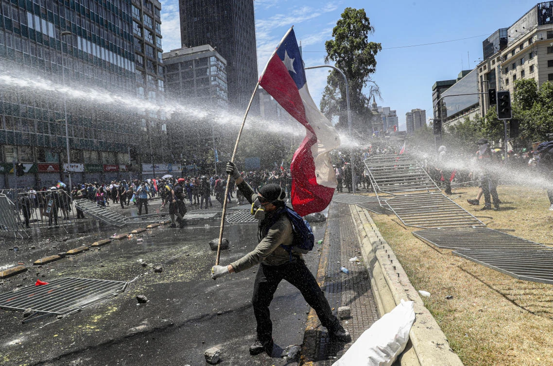 Chile enters 26th day of protest with strike, huge marches