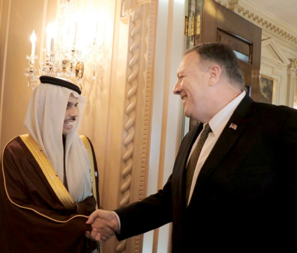 Saudi Minister of Foreign Affairs Prince Faisal bin Farhan meets US Secretary of State Mike Pompeo. (Photo: Twitter/@FaisalbinFarhan)