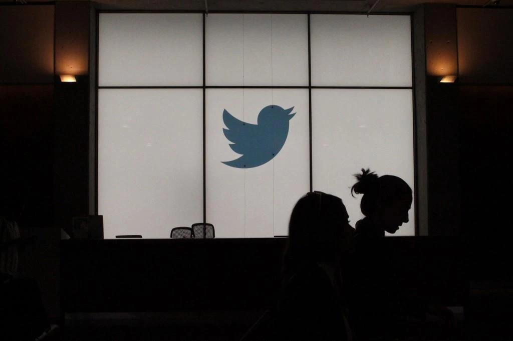 Twitter sets out plans for banning political ads