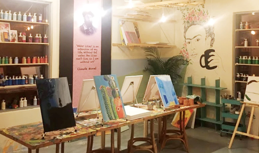 Where We Are Going Today: Arty Cafe in Jeddah
