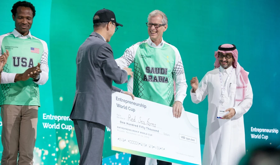 Red Sea Farms co-founder Mark Tester receiving prize at the EWC final in Riyadh (Supplied)