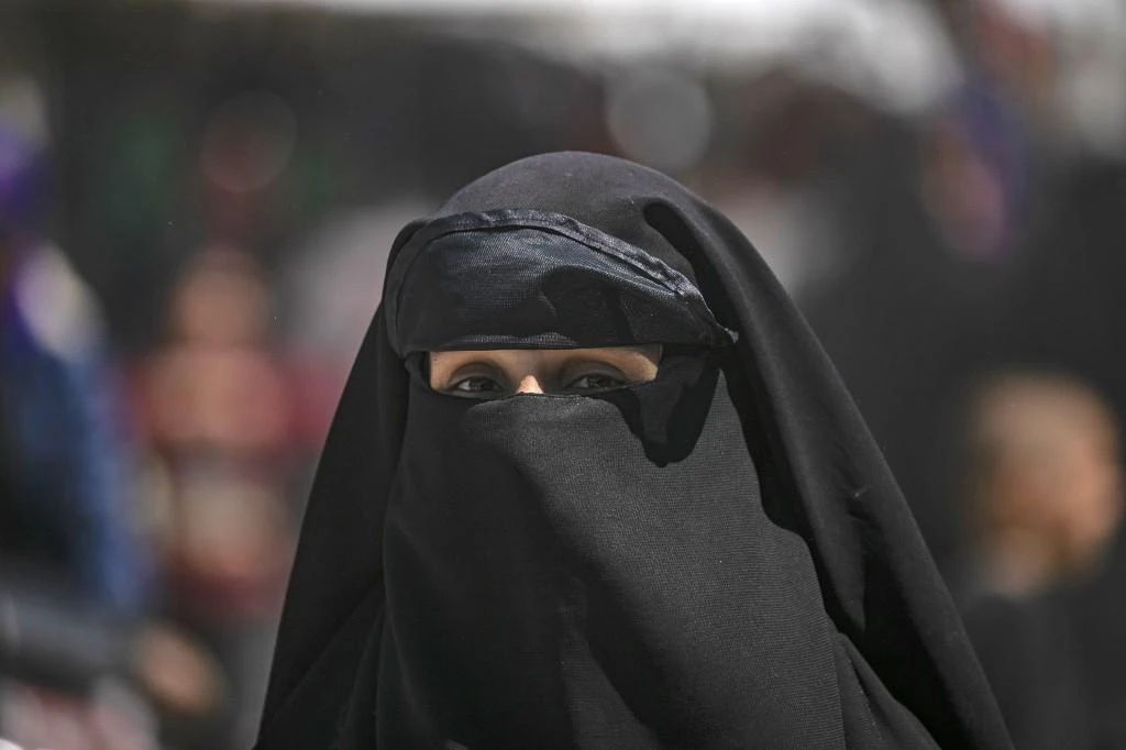 Germany arrests woman, accused of joining Daesh, on return home