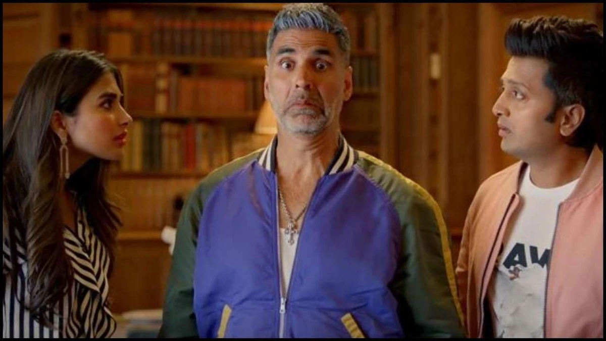 The film stars Bollywood superstar Akshay Kumar (center). (Supplied)