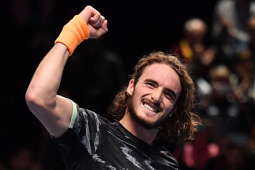 Tsitsipas shocks six-time champion Federer to reach final