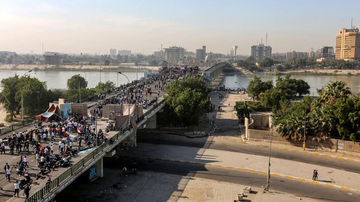 Protesters regain control of third bridge in Baghdad