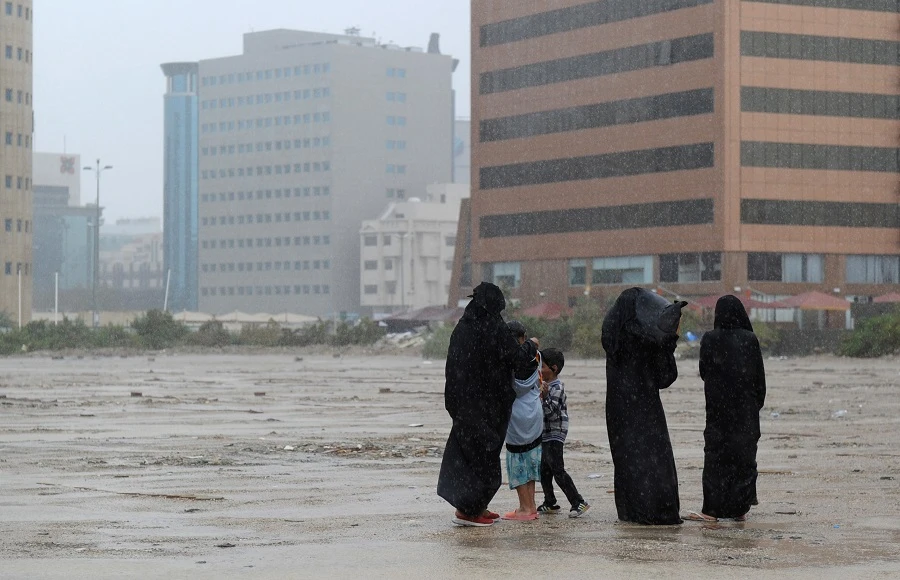 Saudi civil defense advised residents in parts of the Kingdom to avoid flooded areas and valleys. (File/AFP)