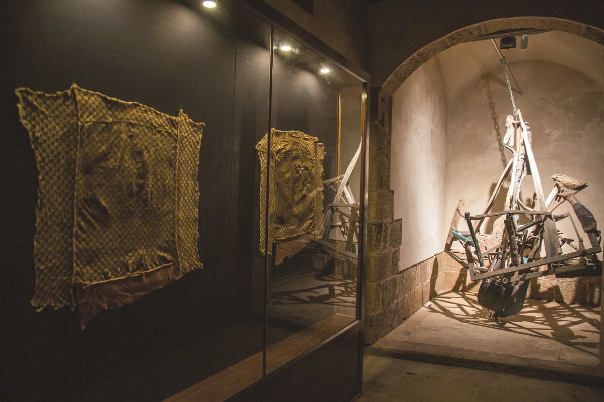 ‘Reimagined Narratives’ brings heritage and art together