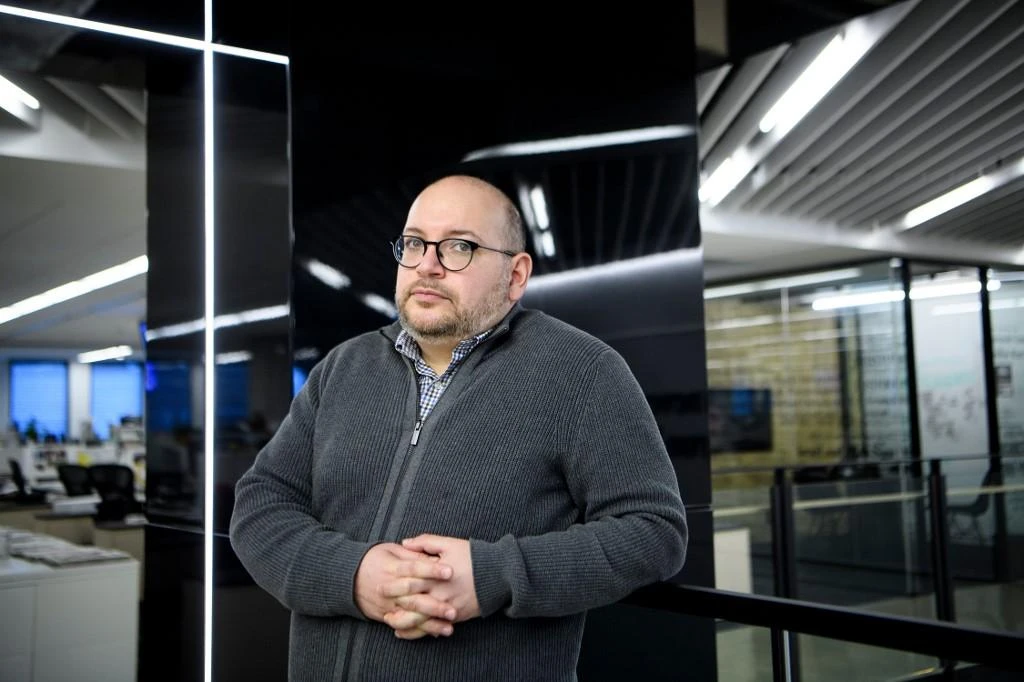Jason Rezaian was arrested at gunpoint in 2014 with his wife, and spent 544 days in captivity. (File/AFP)