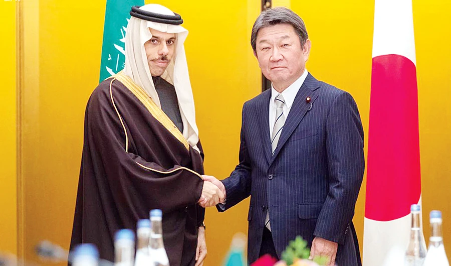 Saudi Foreign Minister Prince Faisal bin Farhan meets Japan’s Foreign Minister Toshimitsu Motegi in Nagoya. (SPA)
