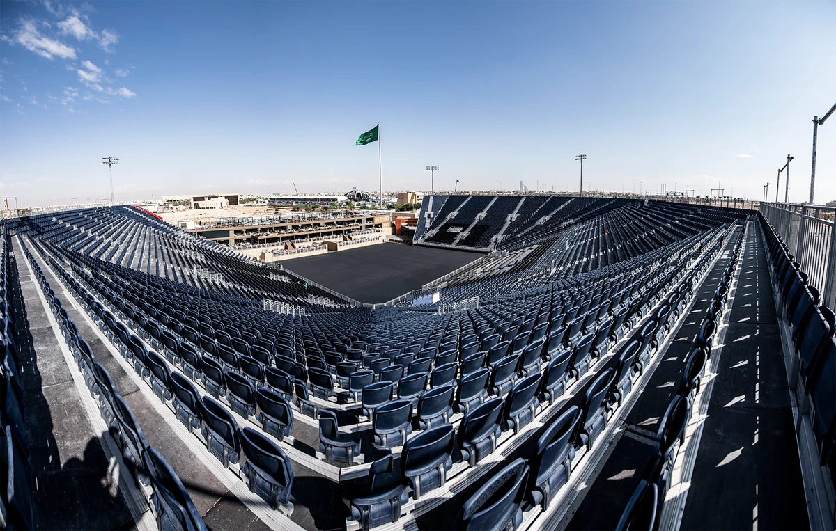 The ‘Clash on the Dunes’  boxing match will be at iconic venue