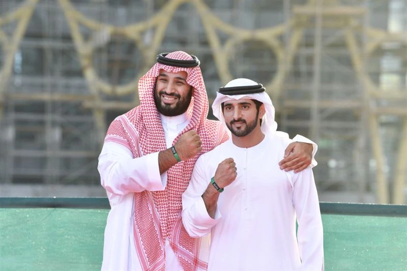 Mohammed bin Salman and Sheikh Hamdan also visited the Saudi pavilion and were given an explanation about its various sections. (Dubai Media Office)