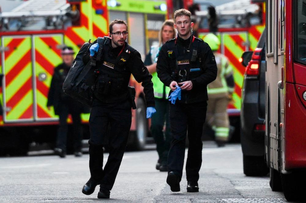British police shoot suspect dead in London Bridge terrorist incident, two civilians killed