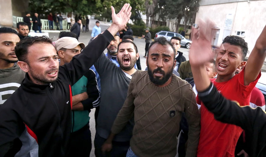 Israeli troops kill Palestinian teen at Gaza protest