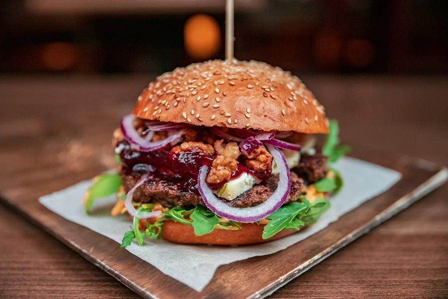 Off-track eats: Where to fuel up at the Abu Dhabi Grand Prix