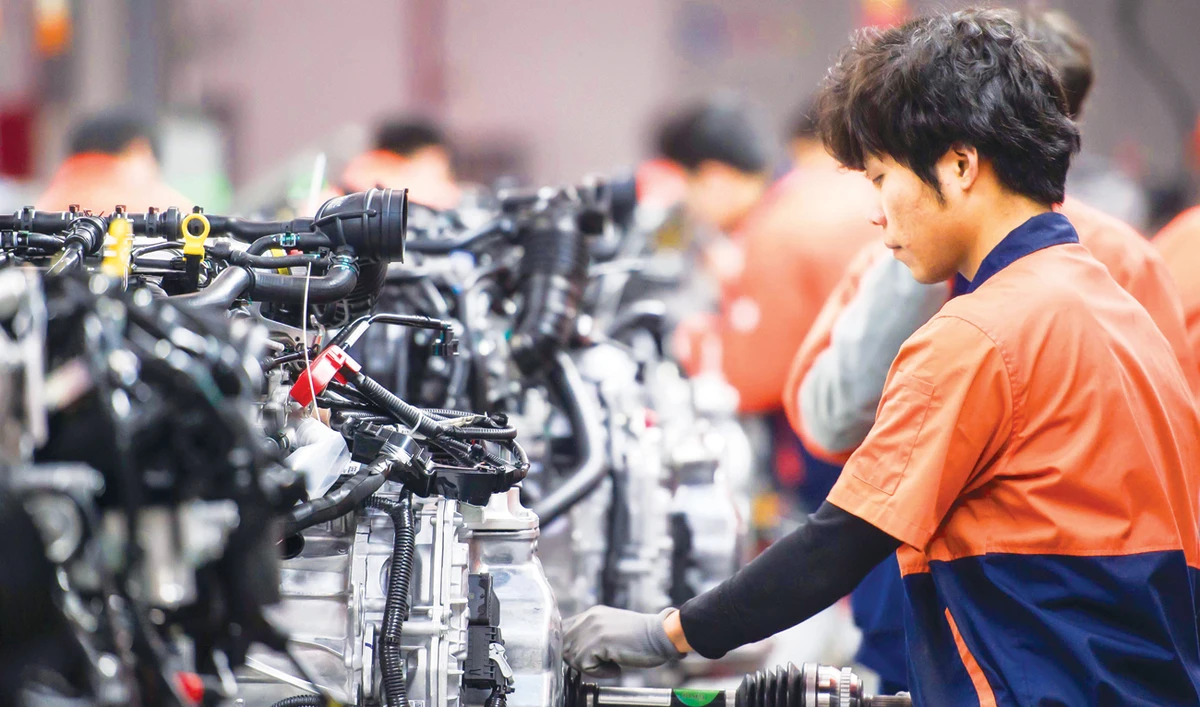 China’s carmakers are paying a high price for the economic uncertainty as consumers put off buying big-ticket items. (Shutterstock)