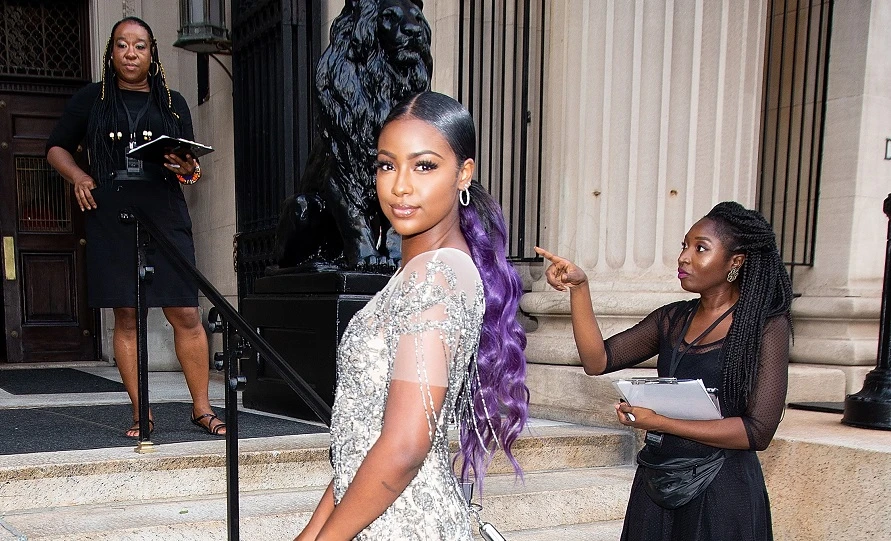 Justine Skye over the moon as she touches down in Dubai