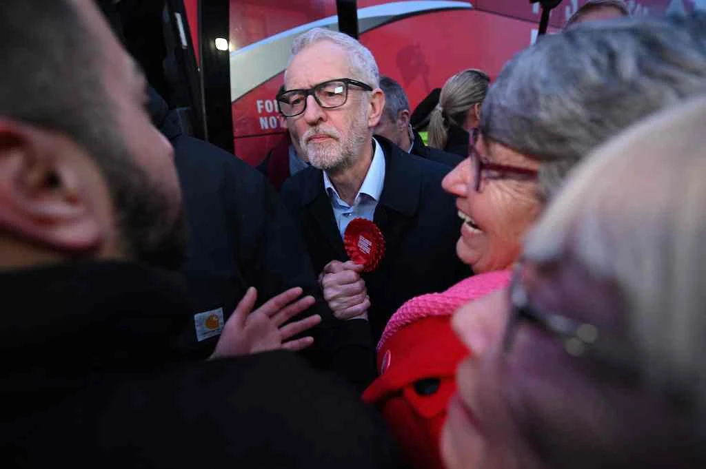 Polls tighten on eve of Britain’s Brexit election