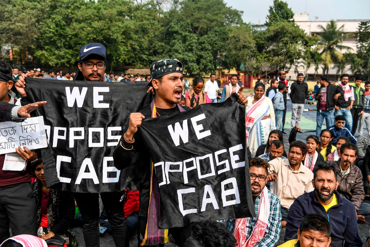 Indian president disregards protests, signs citizenship bill into law