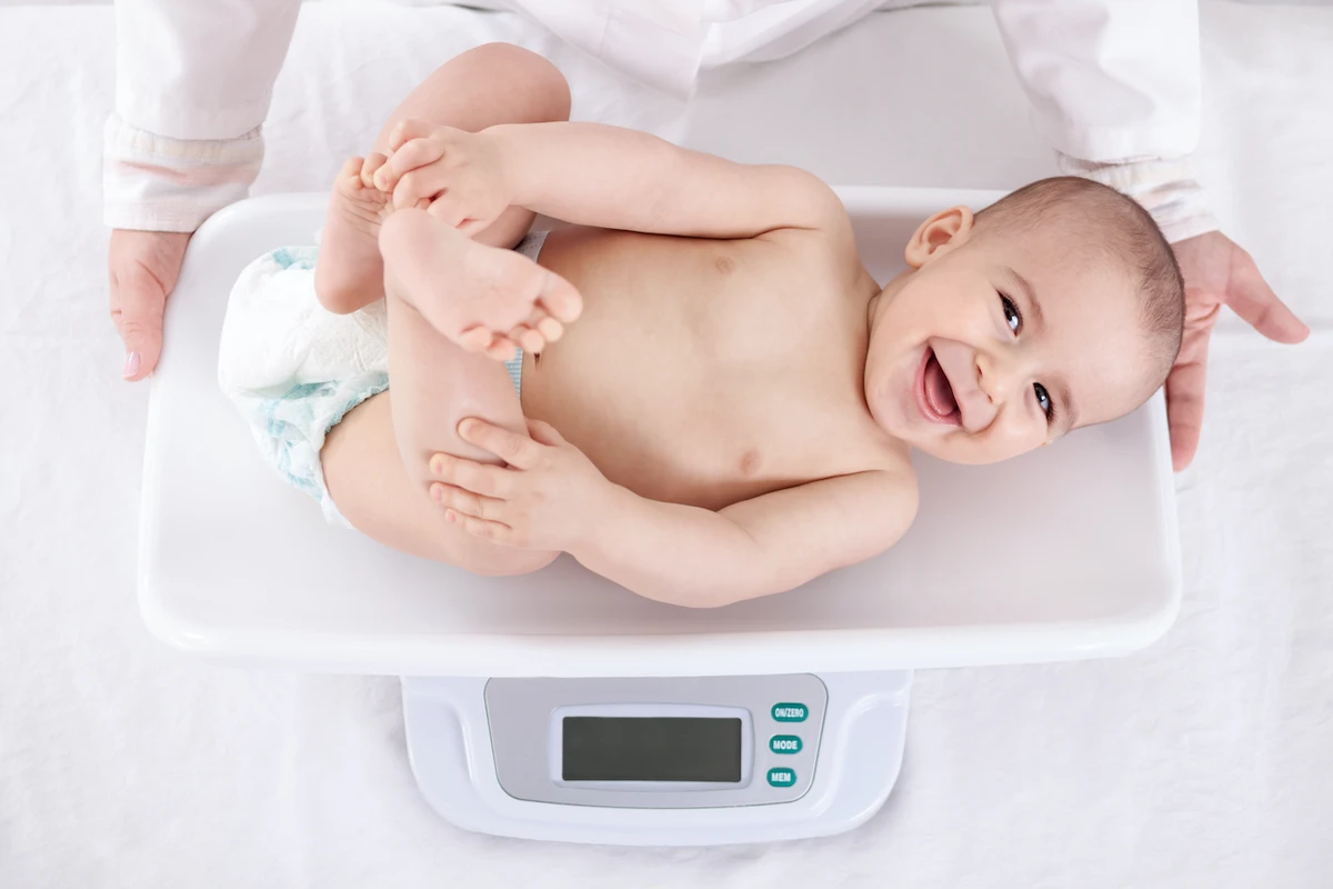 As weight fluctuation happens often, it is best to weigh your baby every two weeks to measure longer term gains or losses. (Shutterstock)