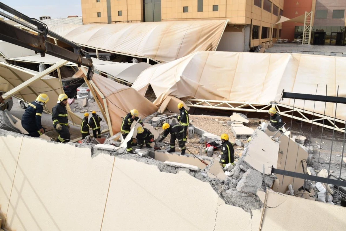 2 killed as walls of Saudi Arabia’s Almaarefa University collapse in Riyadh