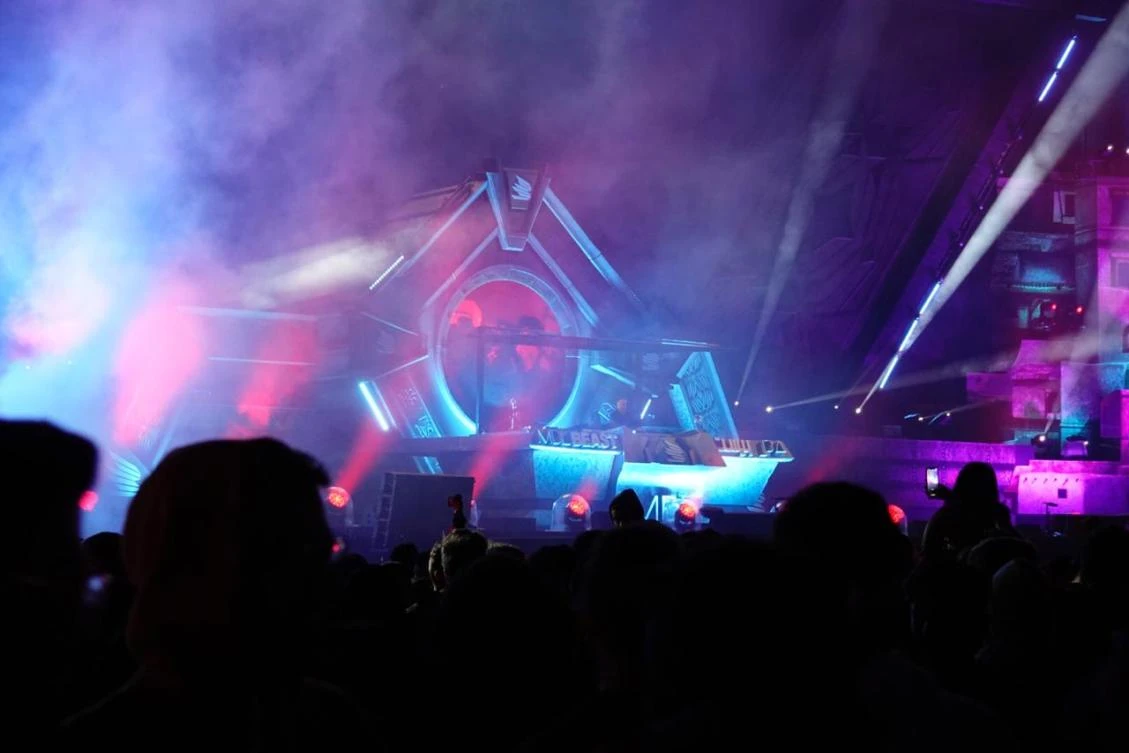 Fans flocked to the Saudi Arabian capital of Riyadh for 10 hours of non-stop electronic music from some of the best DJs in the world on Thursday as music festival MDL Beast started. (AN Photo)