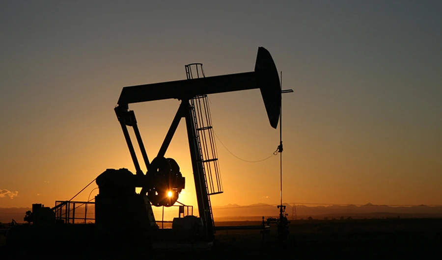 The crude oil market is heading toward 2020 on the front foot as trade talks continue on a positive trajectory. (AFP/File)