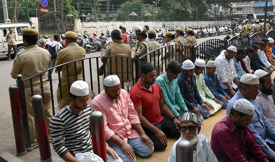 OIC urges Delhi to ensure rights and safety of Muslims in India