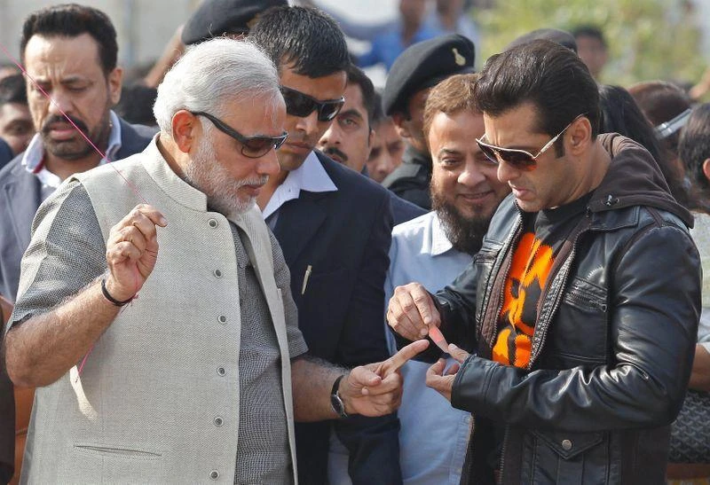 Director urges Bollywood stars to break silence over citizenship law, violence