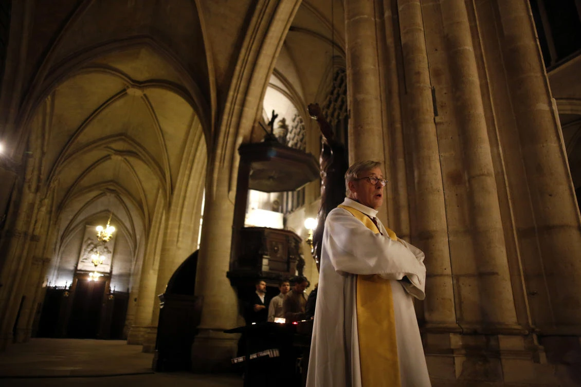 Notre Dame rector: Fragile Paris cathedral might not be saved