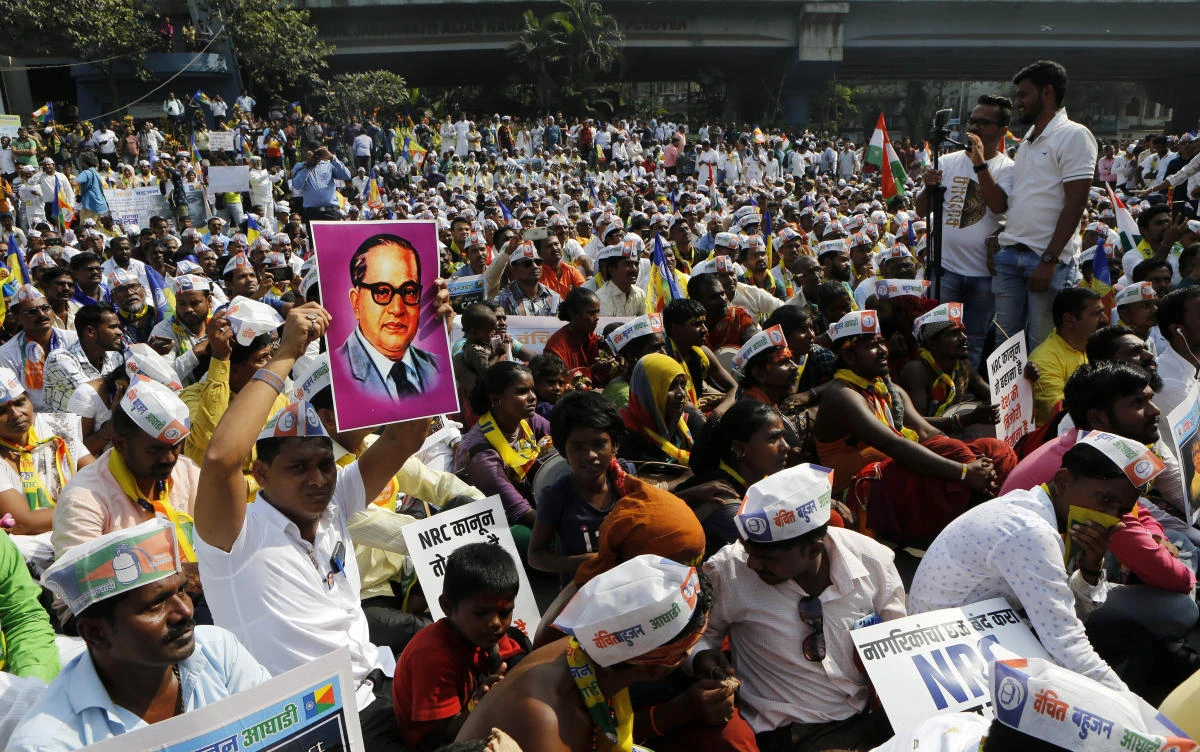 More India protests as Hindu hardliners flex muscles