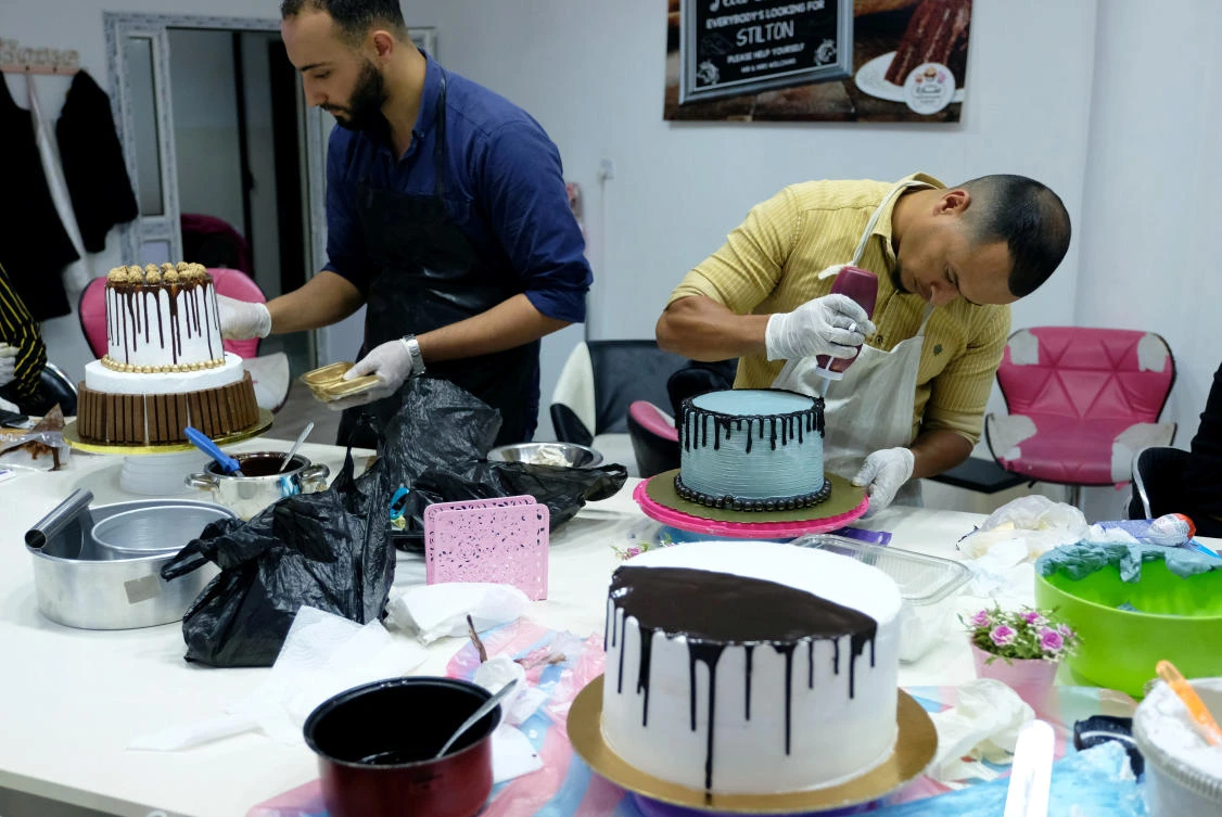 Young Libyans train as pastry chefs as state jobs dry up