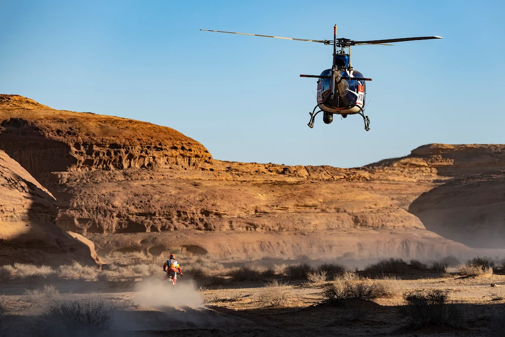 The fifth stage of the Dakar Rally wound its way from AlUla to Ha'il on Thursday. (Supplied: Dakar Rally)