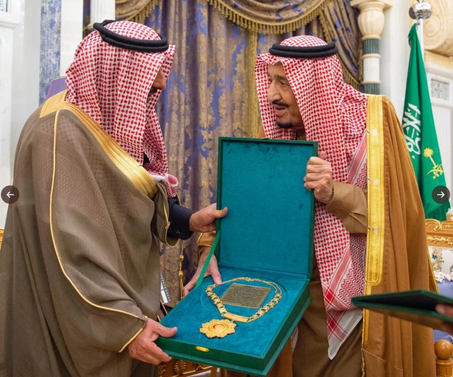 King Salman receives top honor for humanitarian efforts