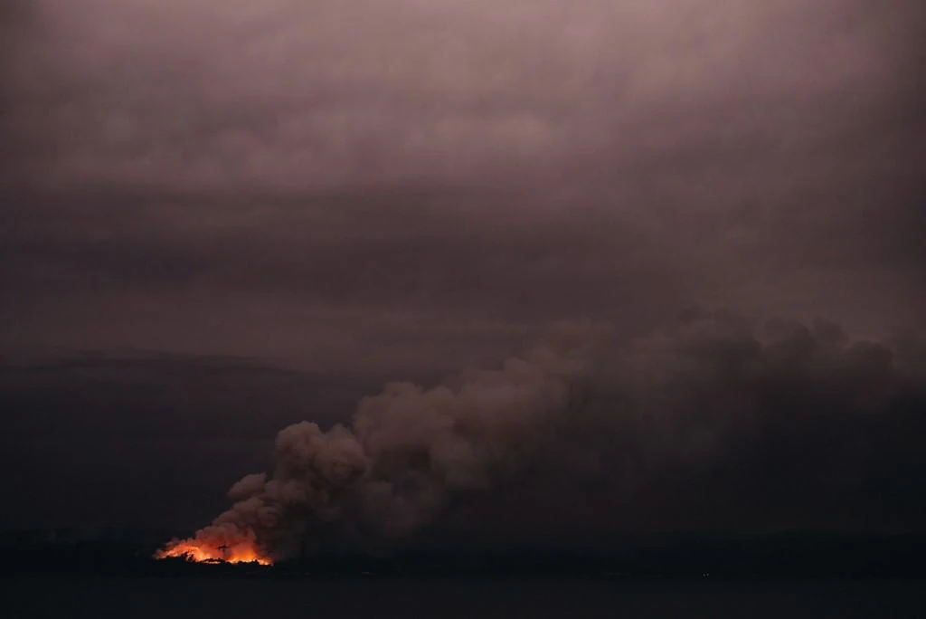 Australia’s catastrophic bushfires have killed at least 26 people, destroyed more than 2,000 homes and scorched some 80,000 square kilometers. (AFP)