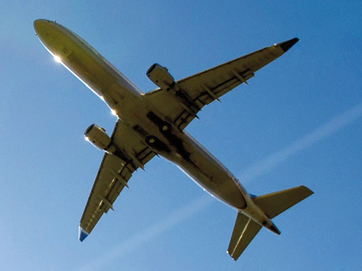 Airlines face higher fuel bills as they avoid Iran, Iraq amid tensions