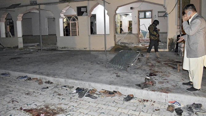 Senior police official among 14 people killed in Quetta mosque blast