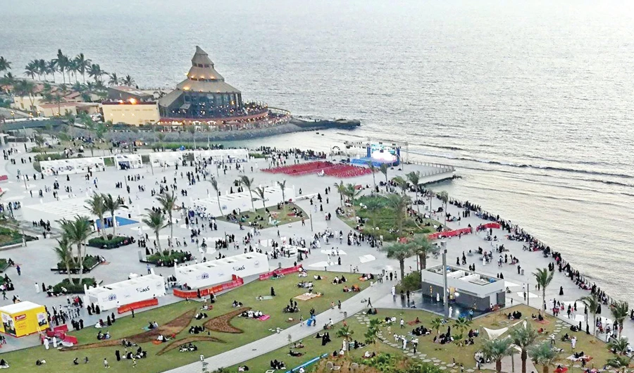 Makkah Gov. Prince Khaled Al-Faisal will inaugurate the Cultural Garden at the Jeddah waterfront. (SPA)