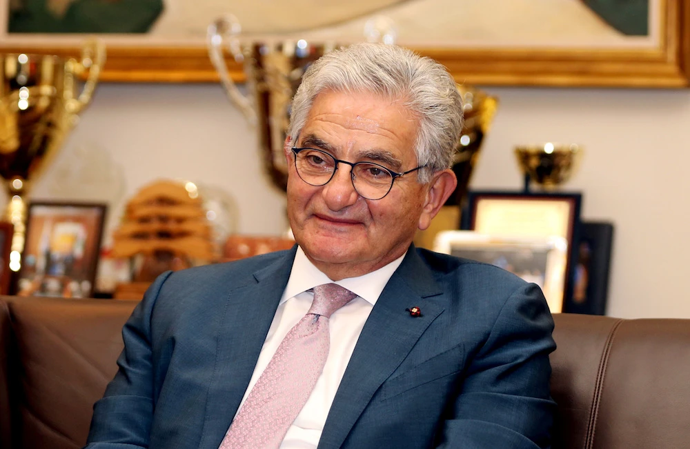 Lebanon will probably restructure debt, foreigners will be paid-senior banker