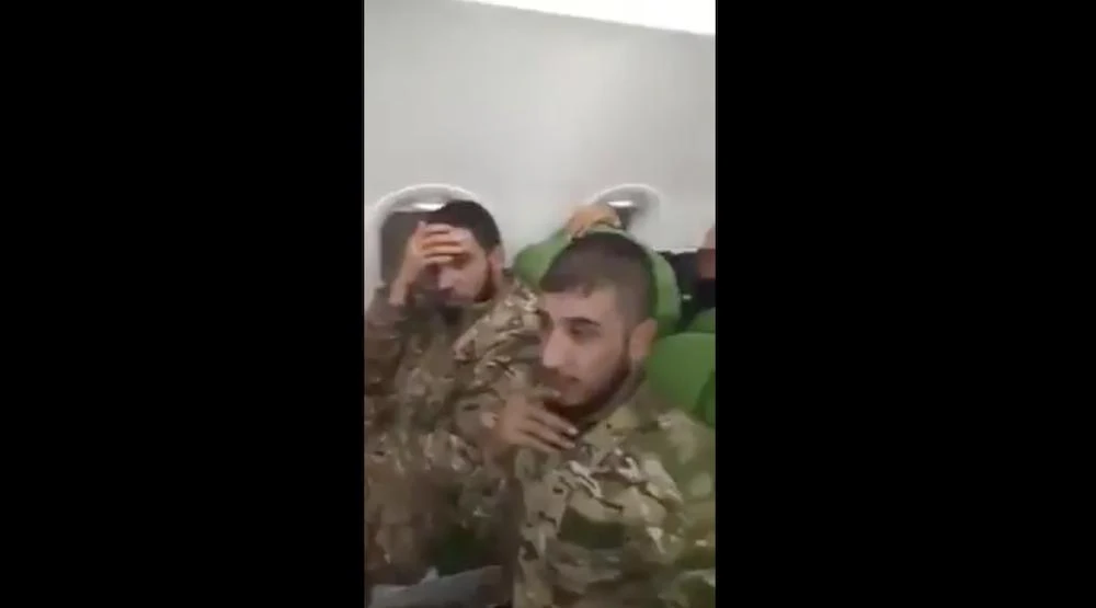 Syrian rebels seen on plane to Tripoli are ‘mercenaries for GNA’: Libyan newspaper