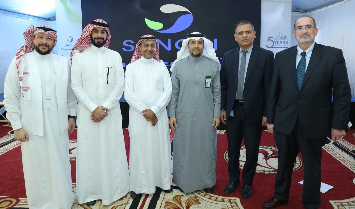 The ceremony, which was held at the factory facility, was attended by members of Sanofi management, representing the parent company, in addition to Dr. Ahmed Serag, general manager of Sanofi Saudi Arabia.