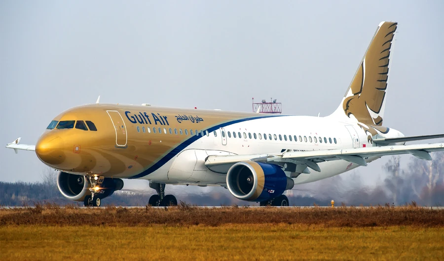 Gulf carriers fly over Iraq, Iran after military action deters others