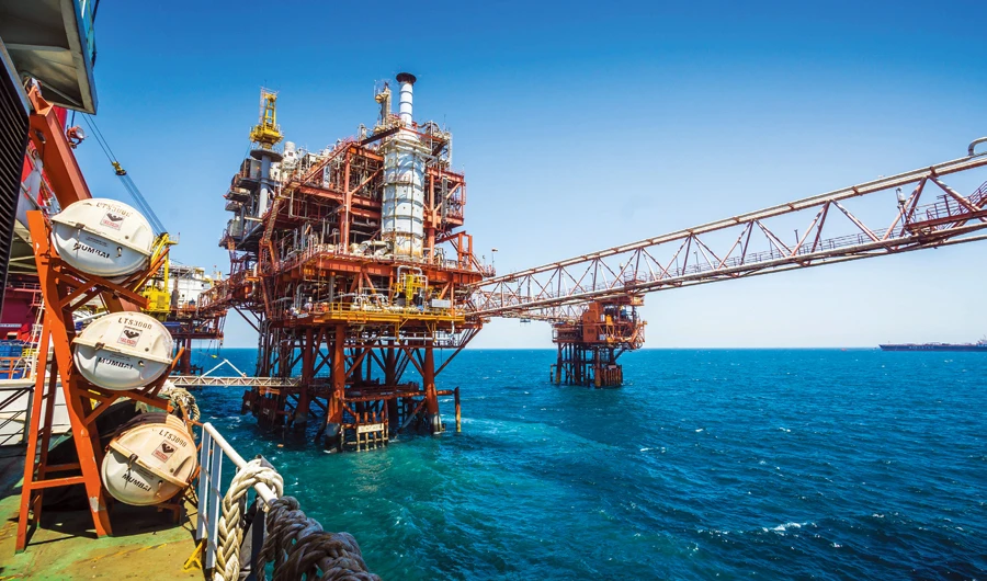 India’s oil imports in 2019 fell to 4.48 million bpd as refiners temporarily shut processing units for upgrades ahead of new fuel standards in 2020. (Shutterstock)