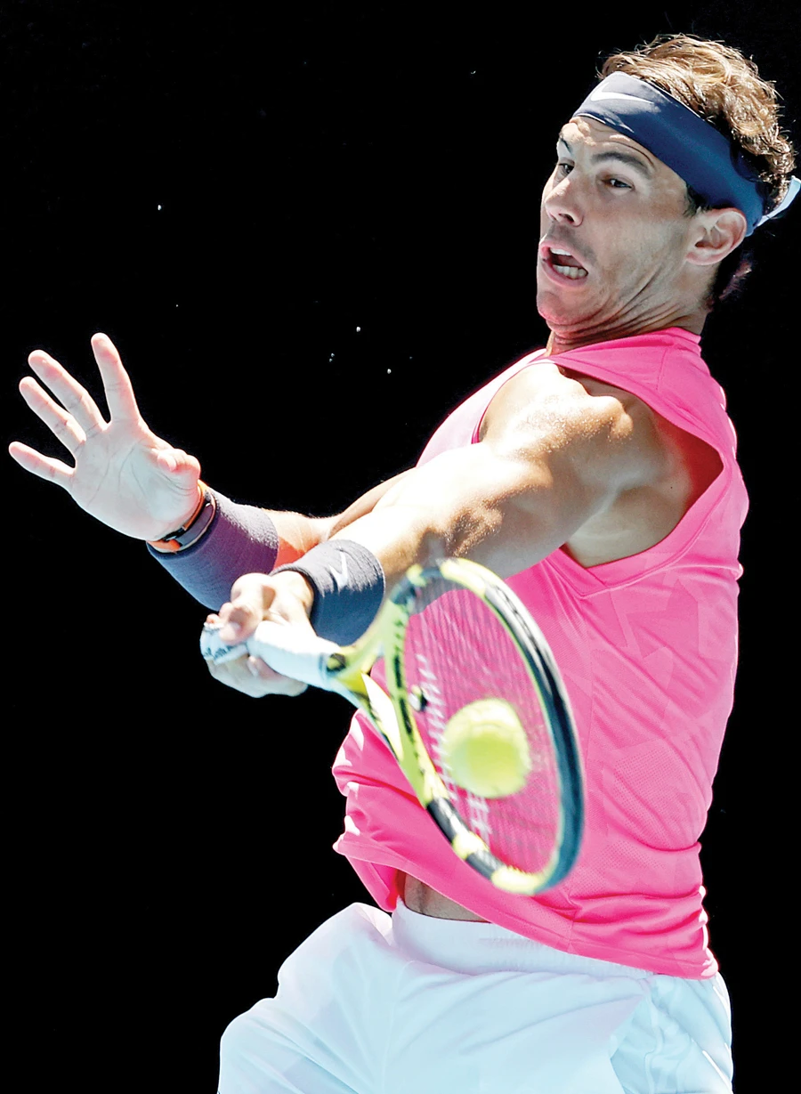 Nadal dazzles as Sharapova hits all-time low at Australian Open