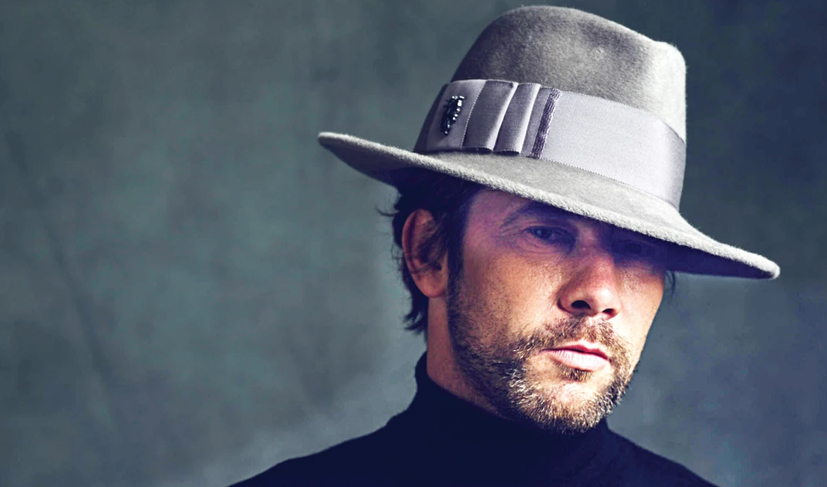 We can’t wait to see how our funky sounds work in what looks like a truly one-of-a-kind venue — Maraya Concert Hall. Jay Kay