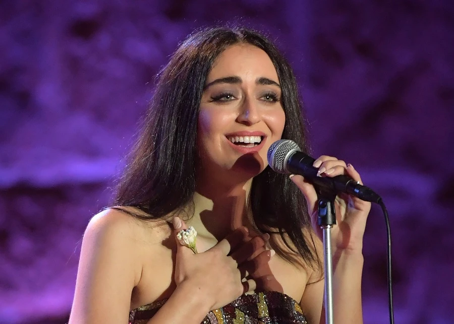 Syrian singer Faia Younan to perform with John Legend in Dubai