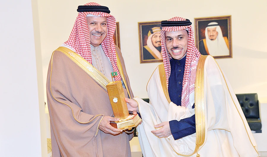 Saudi Foreign Minister Prince Faisal bin Farhan meets Gulf Cooperation Council (GCC) Secretary-General Dr. Abdullatif bin Rashid Al-Zayani. (SPA)